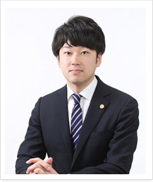 弁護士　棚村　知弘